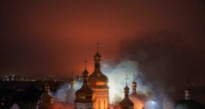 Удар РФ по Лаврі: історик пояснив, чому РФ атакувала святину Удар-РФ по Лаврі:-історик-пояснив,-чому-РФ атакувала-святину
