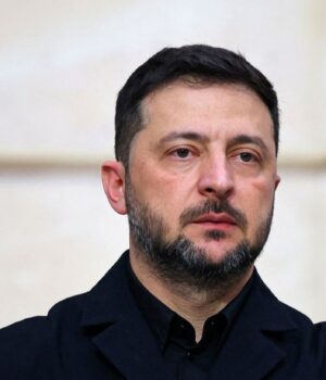 zelenskiy__gettyimages_2246576192_4adab5ca38094abdb12bb901ed315291_1300x820.jpg Зеленський заявив, що пропонував Путіну зустрітись цього тижня