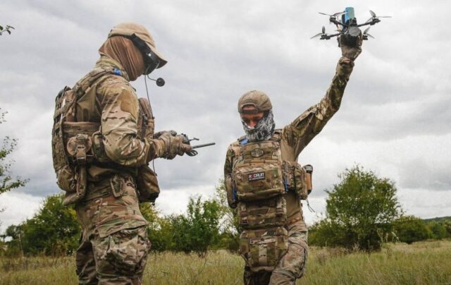 Американський стартап надає доступ до архіву бойових відео з України для навчання штучного інтелекту ЗСУ передали тисячі годин відео боїв для навчання ШІ союзників
