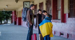 Зміни у статусі українських біженців в ЄС: нові ініціативи та наслідки Без захисту та виплат? Що Європа готує для українських біженців і коли будуть зміни