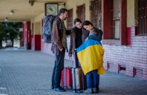 Зміни у статусі українських біженців в ЄС: нові ініціативи та наслідки Без захисту та виплат? Що Європа готує для українських біженців і коли будуть зміни