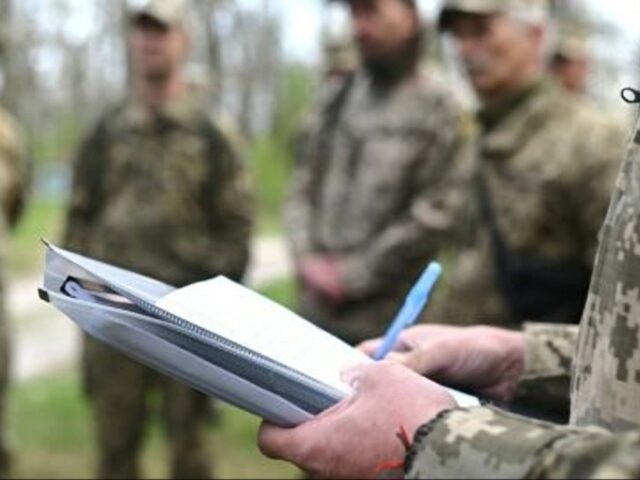 Міноборони анонсувало службові перевірки в усіх ТЦК Міноборони-анонсувало-службові-перевірки-в-усіх-ТЦК