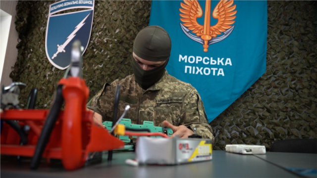 В Україні триває аналіз російських безпілотників: нові методи протидії та адаптація військових технологій Технології-війни-під-мікроскопом:-як-українська-РЕБ-майстерня-читає-російські-БпЛА