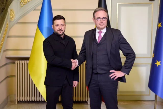 Бельгія оголосила про новий пакет допомоги Україні та постачання винищувачів F-16 Бельгія-готує-новий-пакет-допомоги-Україні-та-долучиться-до-програми-purl-–-Зеленський