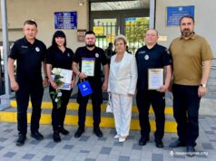 Вшанування дільничних офіцерів поліції на 103-річчя служби в Україні З-нагоди-професійного-свята-відзначили-дільничних-офіцерів