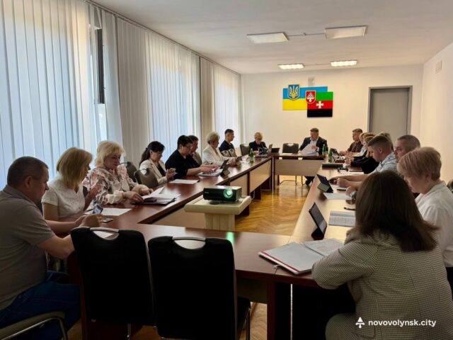 Засідання виконавчого комітету Нововолинської міської ради: важливі рішення для громади Відбулося-чергове-засідання-виконавчого-комітету-Нововолинської-міської-ради