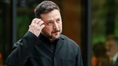 Зеленський висунув Лукашенку ультиматум щодо військової активності Білорусі Зеленський-поставив-Лукашенку-ультиматум-і-дав-тиждень.-Пригрозив-ударом-по-обʼєктах-у-Білорусі