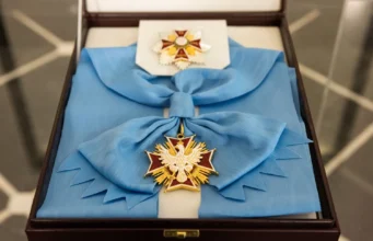 Орден Білого Орла: історія нагороди і політичний скандал між Києвом і Варшавою Орден Білого Орла: історія нагороди і політичний скандал між Києвом і Варшавою