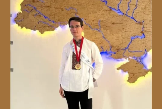 Випускник зі Львова встановив освітній рекорд, склавши НМТ на максимальні 800 балів Випускник зі Львова встановив освітній рекорд, склавши НМТ на максимальні 800 балів