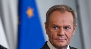 Польський прем’єр критикує позбавлення Зеленського ордена Білого Орла “Тішить Путіна і шокує союзників”: Туск відреагував на позбавлення Зеленського нагороди