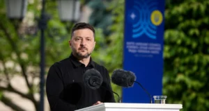 Зеленський заявив про актуальність пропозиції зустрічі з Путіним Зеленський заявив про актуальність пропозиції зустрічі з Путіним