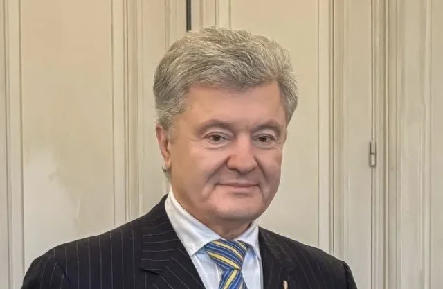 Порошенко останнім з живих президентів України відмовився від польського ордена Порошенко останнім з живих президентів України відмовився від польського ордена