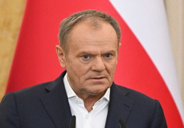 Туск дав суворе попередження через розгортання конфлікту України та Польщі Туск-дав-суворе-попередження-через-розгортання-конфлікту-України-та-Польщі