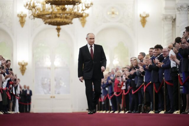 ШІ оцінив реальний зріст Путіна: результат здивував ШІ-оцінив-реальний-зріст-Путіна:-результат-здивував