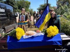 Прощання з героєм: похорон Василя Заремби у Низкиничах Нововолинська-громада-попрощалася-із-Захисником-Василем-Зарембою