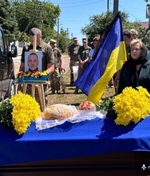 Нововолинська-громада-попрощалася-із-Захисником-Василем-Зарембою Нововолинська-громада-попрощалася-із-Захисником-Василем-Зарембою