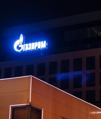 Обвал енергетичного гіганта: акції “Газпрому” скотилися до рівня 2009 року Обвал-енергетичного-гіганта:-акції-“Газпрому”-скотилися-до-рівня-2009-року