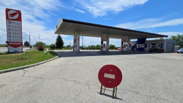 Українські сили завдали удару по поромах, що з’єднують Краснодарський край з Кримом Блокада-Криму:-як-це-допоможе-ЗСУ-на-Донбасі