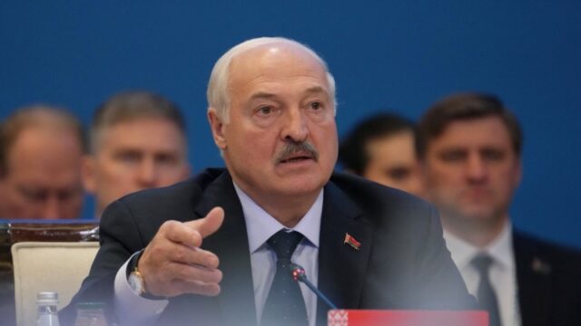 Лукашенко намагається уникнути втягнення Білорусі у війну з Україною після ультиматуму Зеленського Чому-Лукашенко-мовчить-після-ультиматуму-Зеленського