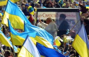 Львів святкує 25-річчя візиту папи Івана Павла ІІ в Україну «Винесли-відерце-«жучків»-Секрети-підготовки-візиту-папи-Івана-Павла-ІІ-в-Україну-та-«спротив-московської.