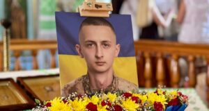 Прощання з Героєм: Нововолинськ вшанував пам’ять Валентина Агеєнка Нововолинці-провели-в-останню-земну-дорогу-Героя-Валентина-Агеєнка