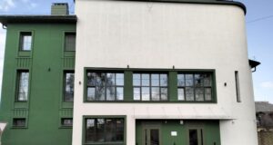 Начальника управління Луцькради підозрюють у розтраті понад двох мільйонів гривень на реставрації «Батьківщини» Начальника-управління-Луцькради-підозрюють-у-розтраті-понад-двох-мільйонів-гривень-на-реставрації-«Батьківщини»