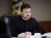 Росія зміщує системи ППО до Москви та Керченського мосту, послаблюючи захист інших напрямків Росія стягує ППО до Москви та Керченського мосту, послаблюючи інші напрямки, – Зеленський