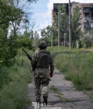 Росіяни-рвуться-в-Костянтинівку,-щоб-показати-“успіх”-на-тлі-ударів-ЗСУ,-–-cnn Росіяни-рвуться-в-Костянтинівку,-щоб-показати-“успіх”-на-тлі-ударів-ЗСУ,-–-cnn