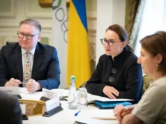 Уряд спрямував 6,6 млрд грн на підвищення зарплат освітянам і соцпрацівникам Уряд спрямував 6,6 млрд грн на підвищення зарплат освітянам і соцпрацівникам