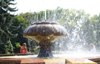 Волинь накрила літня спека: як пережити високі температури Волинь-накрила-літня-спека:-як-пережити-високі-температури