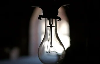 Аварійні відключення електроенергії в Києві та Броварах: пояснення від КМВА Не-лише-у-Києві:-аварійні-відключення-зачепили-Бровари,-у-КМВА-пояснюють-"технічними-питаннями"