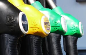 В Україні за два місяці згоріло понад 150 АЗС: чому немає паливного дефіциту, як в Росії — пояснив ексміністр інфраструктури В Україні-за два-місяці-згоріло-понад-150 АЗС:-чому-немає-паливного-дефіциту,-як в Росії —-пояснив-ексміністр-інфраструктури