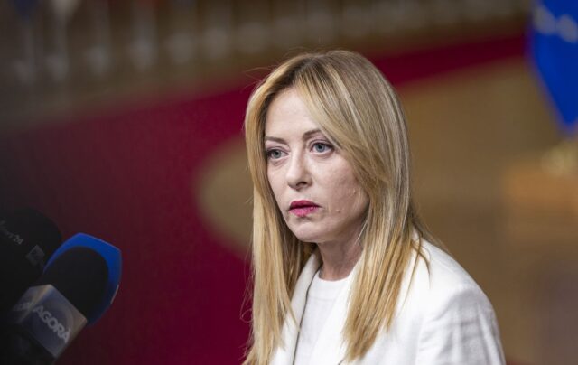 Конфлікт між Італією та НАТО: Мелоні заперечує підтримку атак на Іран Мелоні розгнівалась на Рютте через його “плутанину” про внесок Італії у війну в Ірані