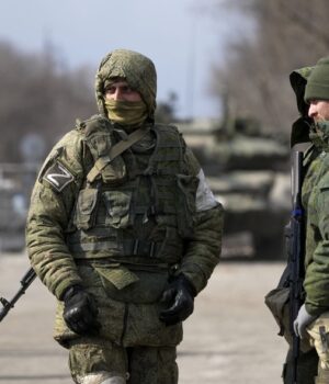 Війська РФ намагаються розширити зону контролю на схід від Сум, – ЗСУ