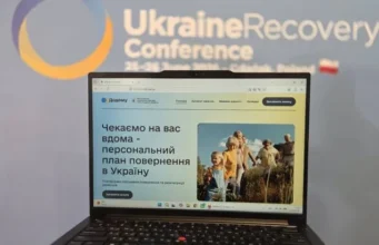 Для українців за кордоном запустили платформу Додому, яка допоможе повернутися Для українців за кордоном запустили платформу Додому, яка допоможе повернутися