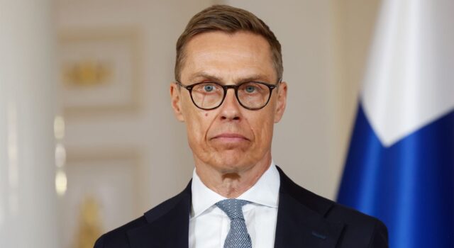 Фінляндія дозволила імпорт і транзит ядерної зброї через свою територію Президент Фінляндії дозволив зберігати ядерну зброю на території своєї країни