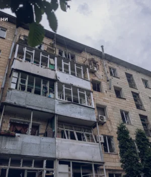 У-Сумах-внаслідок-ворожих-атак-травмовано-13-людей,-серед-них-2-дітей