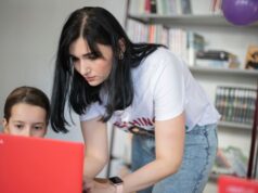 Соломія Маковська: шлях від біженки до директорки школи в Чехії «Не-очікувала,-що-мене-тут-будуть-нагороджувати».-Історія-українки,-яка-очолить-школу-в-Чехії