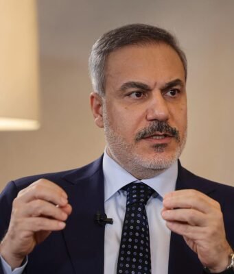 Туреччина пропонує майданчик для відновлення переговорів між Україною та Росією У Туреччині заявили, що готові прийняти нові переговори між Україною та РФ