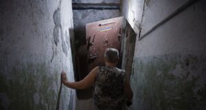 Масована атака дронів на Чернігів: деталі події У Чернігові пролунали вибухи, місто масовано атакували дрони