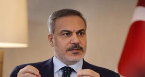 У Туреччині заявили, що готові прийняти нові переговори між Україною та РФ У-Туреччині-заявили,-що-готові-прийняти-нові-переговори-між-Україною-та-РФ