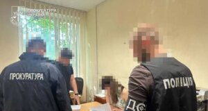 На Волині ексдиректорку Служби місцевих автодоріг взяли під домашній арешт через підозру в розтраті держкоштів На-Волині-ексдиректорку-Служби-місцевих-автодоріг-взяли-під-домашній-арешт-через-підозру-в-розтраті-держкоштів