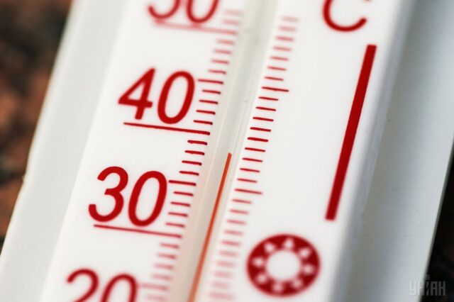 Спека досягає піку: сьогодні Україну розігріє до +38° Спека-досягає-піку:-сьогодні-Україну-розігріє-до-+38°