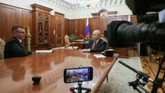 Путін прокоментував дефіцит пального в Росії та перспективи мирних переговорів з Україною “Збитки-є”-Що-розповів-Путін-про-атаки-України,-дефіцит-бензину-та-перспективу-мирних-переговорів-з.