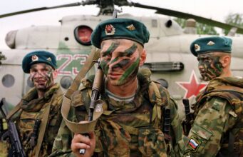 Спецпідрозділ ГУР знищив російських десантників на Запоріжжі під час пропагандистської місії Хотіли картинку для Кремля: ГУР заманило в пастку елітних десантників РФ (відео)