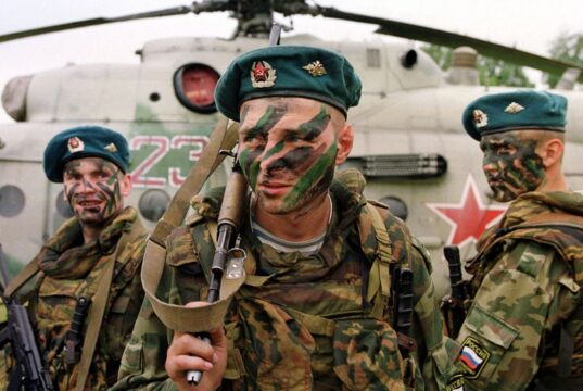 Спецпідрозділ ГУР знищив російських десантників на Запоріжжі під час пропагандистської місії Хотіли картинку для Кремля: ГУР заманило в пастку елітних десантників РФ (відео)