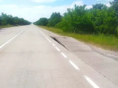 На Житомирщині через спеку піднялися бетонні плити На Житомирщині через спеку піднялися бетонні плити