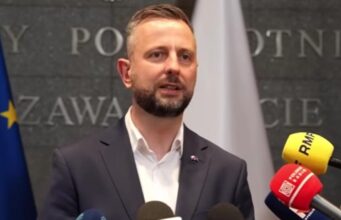 З Бандерою до Європейського Союзу Україна не увійде, – міністр оборони Польщі З-Бандерою-до-Європейського-Союзу-Україна-не-увійде,-–-міністр-оборони-Польщі