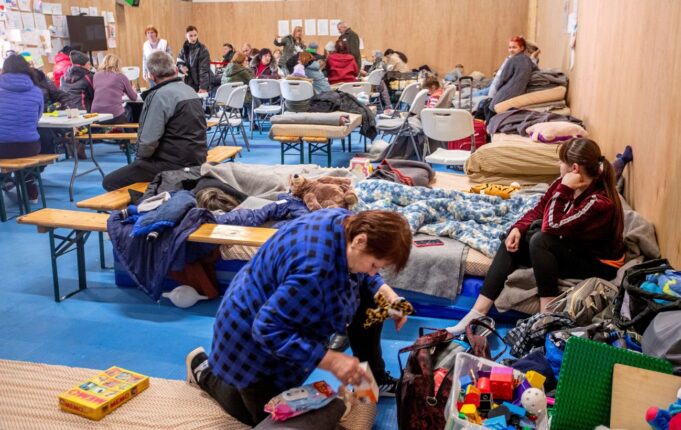 Політичні тенденції у Європі: українські біженці під тиском повернення додому У Раді Європи розповіли, як українських біженців намагаються витискати з ЄС