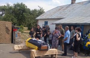 На Волині провели в останню дорогу воїна Сергія Полянського На-Волині-провели-в-останню-дорогу-воїна-Сергія-Полянського
